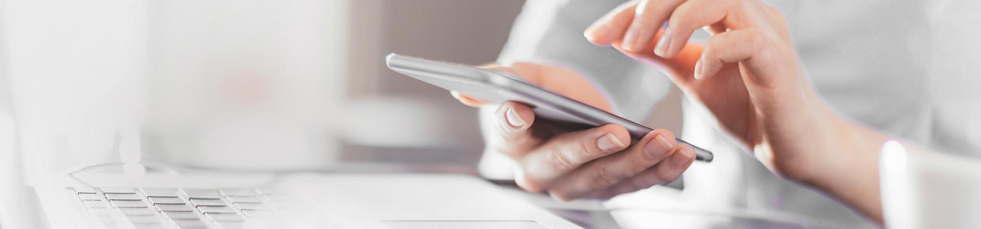 联系我们的团队，探讨您的业务需求。立即联系我们，了解我们量身定制的解决方案如何助力您取得成功。